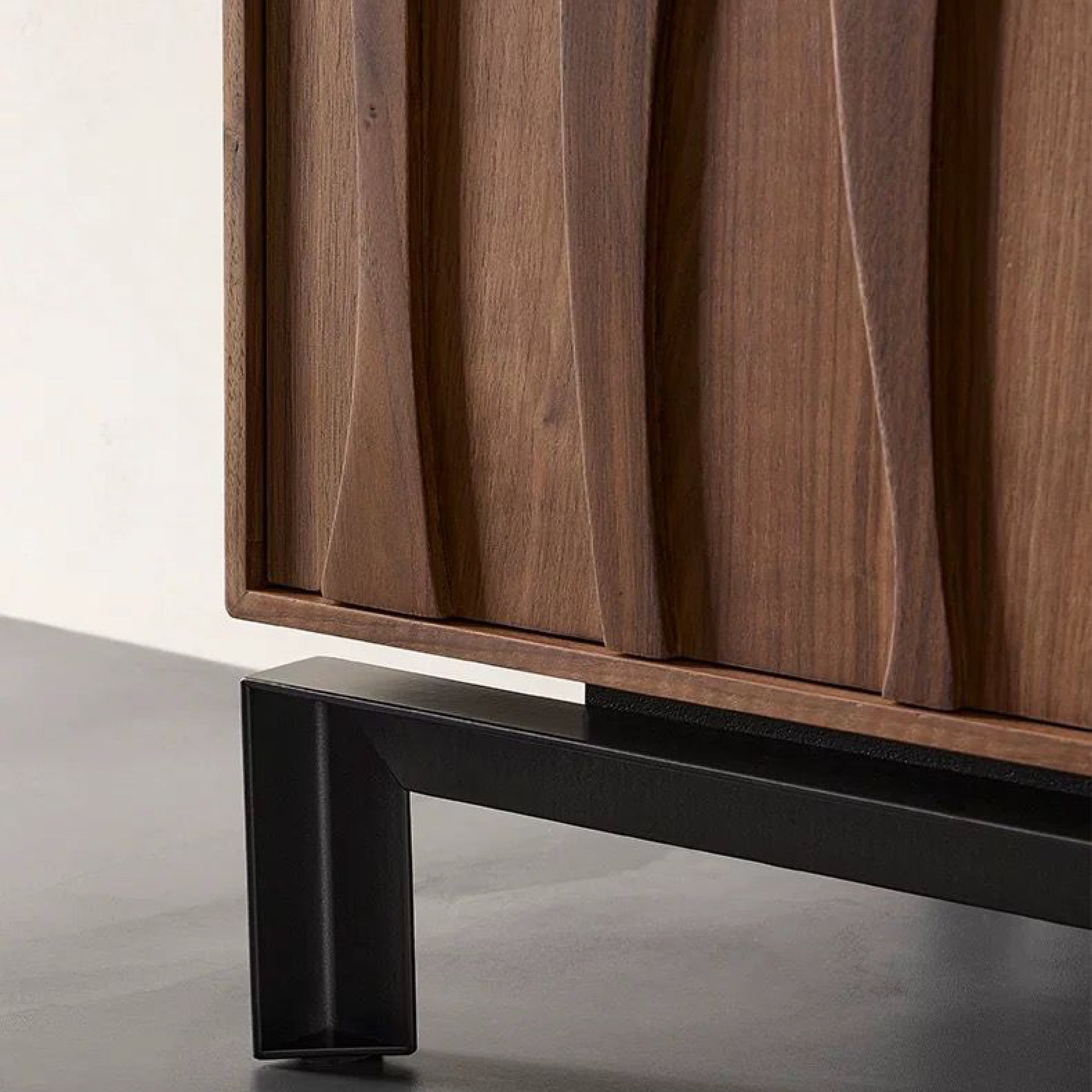 Nami Tate (波縦) – Vertical Wave [Sideboard]